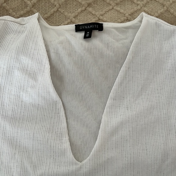 Dynamite Blouse - Picture 2 of 3